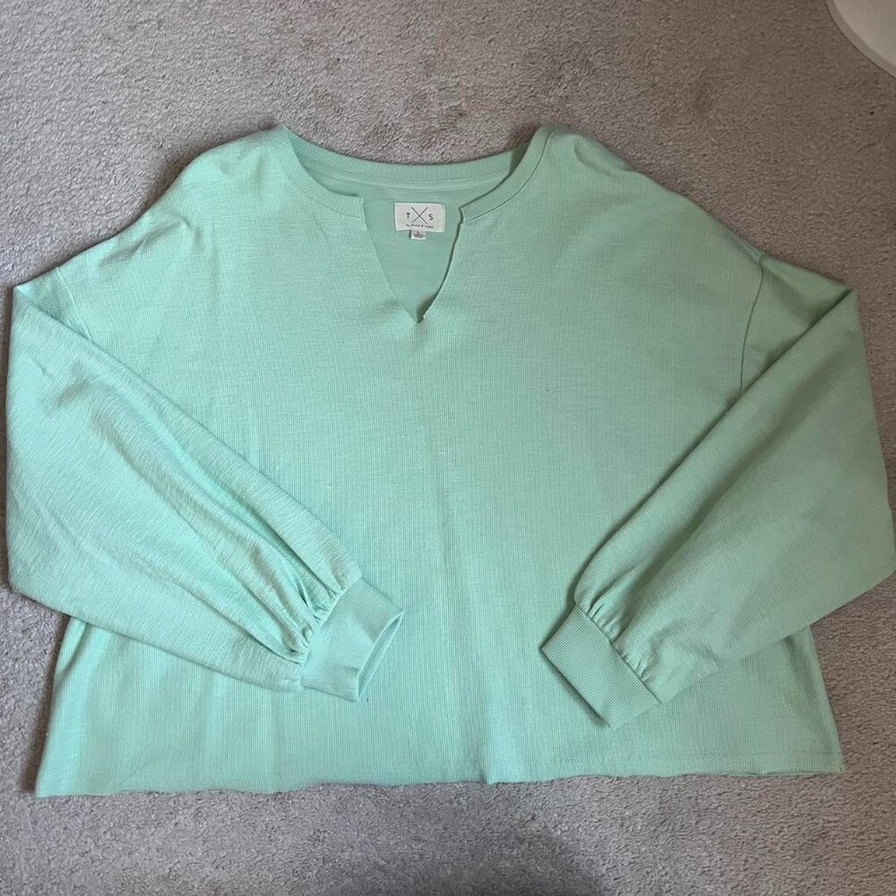 Thread & Supply mint green distressed crewneck